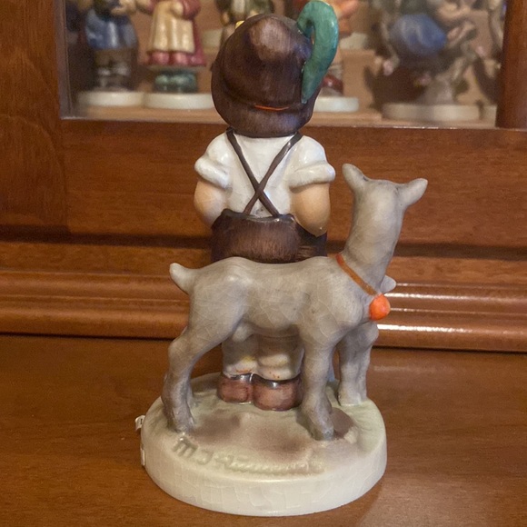 🧡TM5 ‘Little Goat Herder’ Hummel Goebel #200/0 - Picture 4 of 8